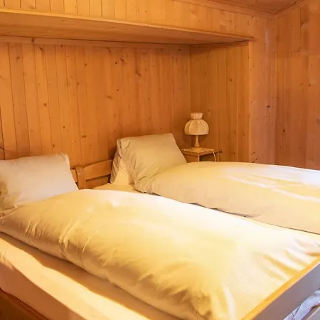 Apartment Chalet Suveran