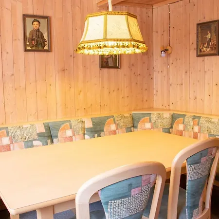 Chalet Suveran Apartment