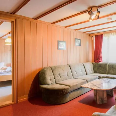 Chalet Suveran *